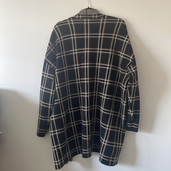 Simons Checked Cardigan - Picture 2 of 3